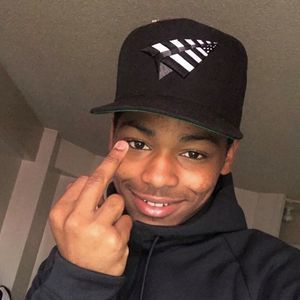 Meet your Posher, Raw